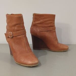 J Crew Emmett‎ Tan Wedge Ankle Booties Made in Brazil 🤎 size 8